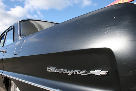 Chevrolet Biscayne 8 of 22