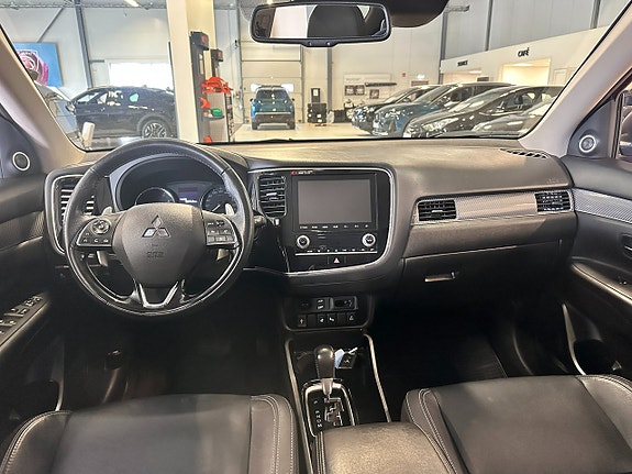 Mitsubishi Outlander 7 of 12