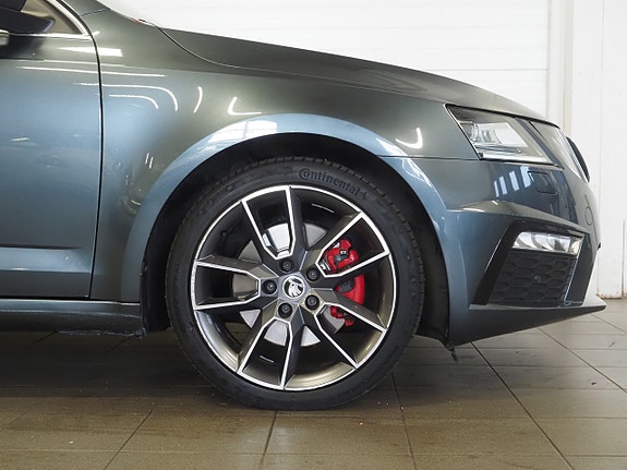 Skoda Octavia 8 of 26