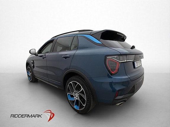 Lynk & Co 01 6 of 30