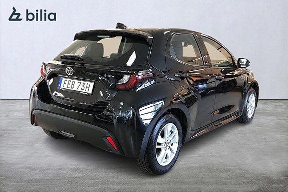 Toyota Yaris 19 of 21