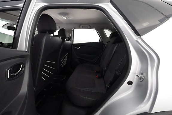 Renault Captur 12 of 23