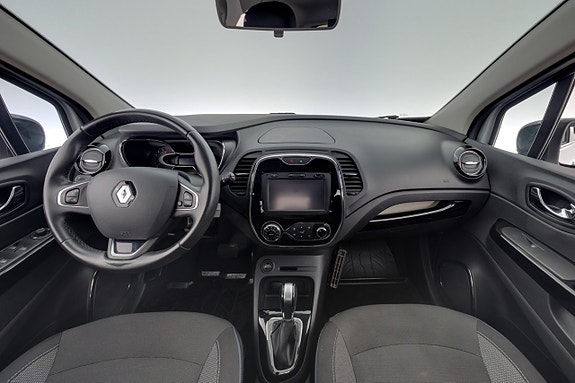 Renault Captur 13 of 23