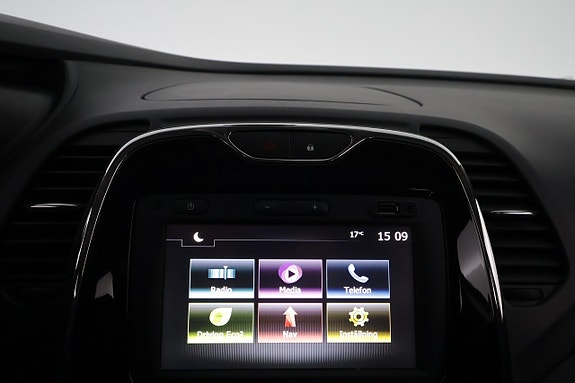 Renault Captur 17 of 23