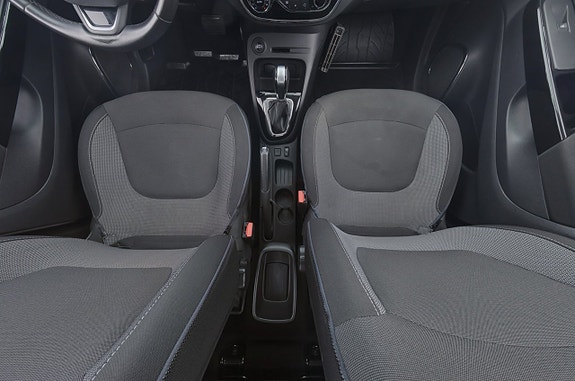 Renault Captur 14 of 23