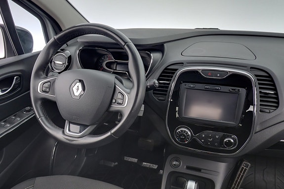 Renault Captur 15 of 23