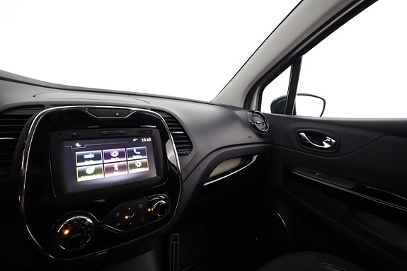Renault Captur 20 of 23