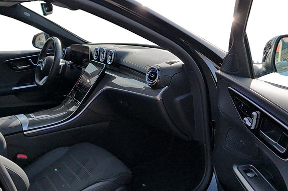 Mercedes-Benz C300 d 9 of 12