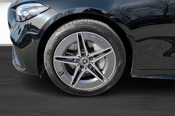 Mercedes-Benz C300 d 5 of 12