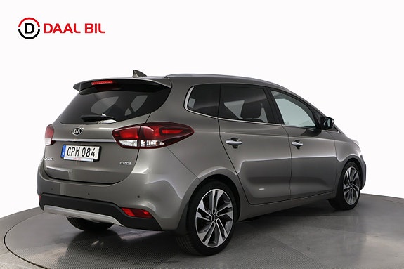 Kia Carens 6 of 28