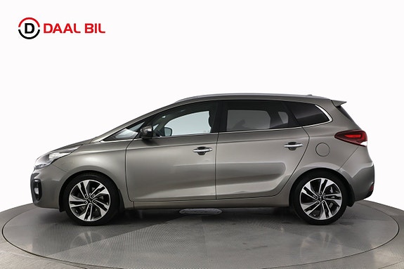 Kia Carens 9 of 28