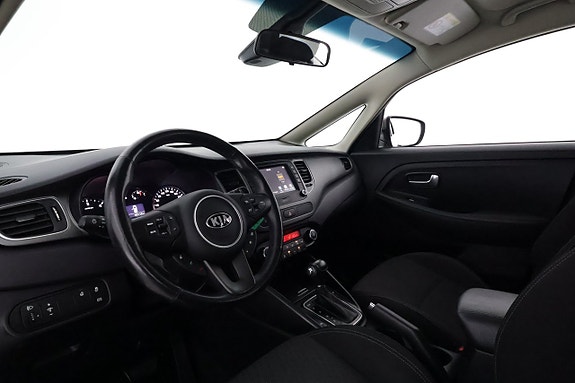 Kia Carens 11 of 28