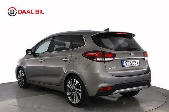 Kia Carens 8 of 28