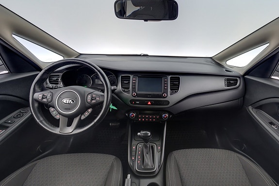 Kia Carens 14 of 28