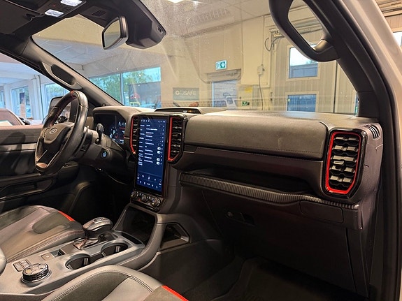 Ford Ranger Raptor 9 of 30