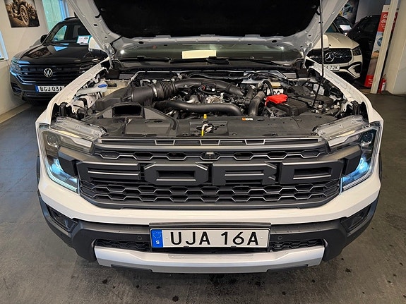 Ford Ranger Raptor 28 of 30