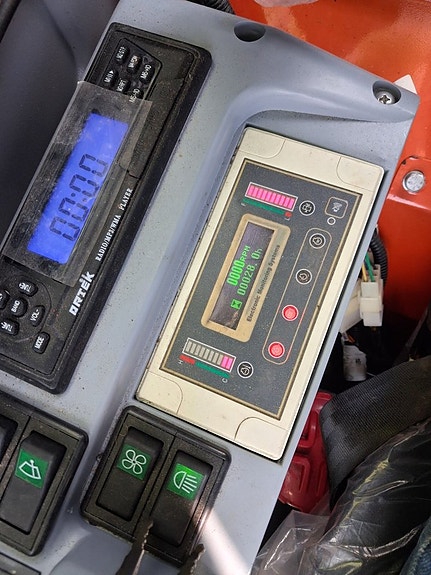 Nante Hydraulic Excavator 3 of 10