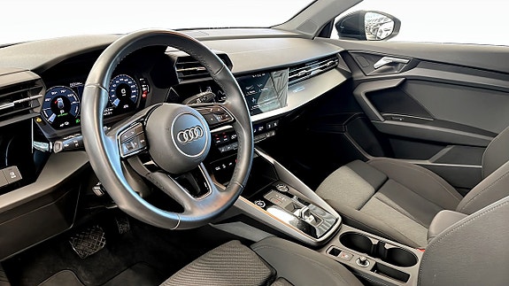 Audi A3 8 of 15