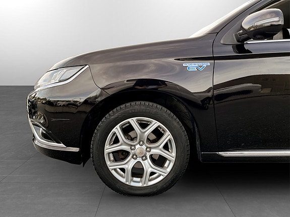 Mitsubishi Outlander 14 of 15
