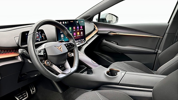 Cupra Tavascan 7 of 13