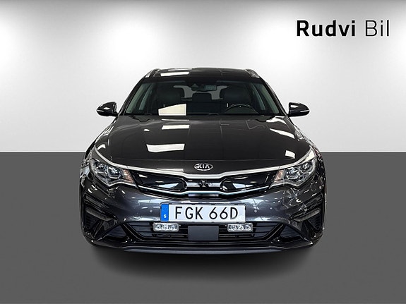 Kia Optima 2 of 15