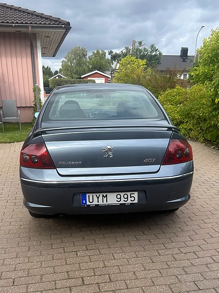 Peugeot 407 3 of 6