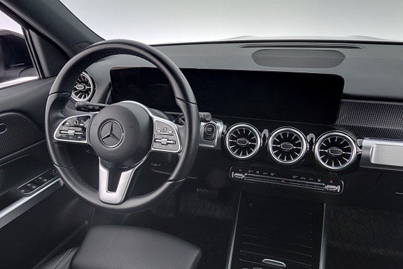 Mercedes-Benz EQB300 15 of 27