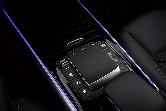 Mercedes-Benz EQB300 24 of 27