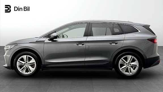 Skoda Enyaq 2 of 21