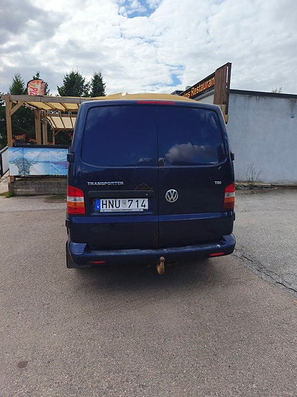 Volkswagen Transporter 3 of 9