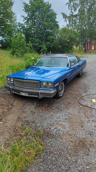 Buick Electra 225 9 of 14