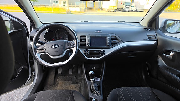 Kia Picanto 5 of 5