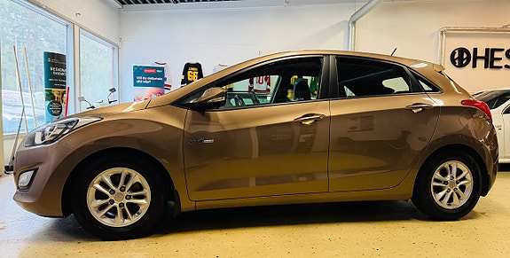 Hyundai i30 3 of 20