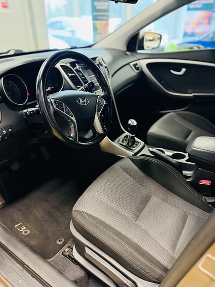 Hyundai i30 11 of 20