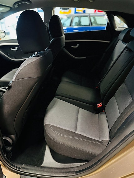 Hyundai i30 13 of 20