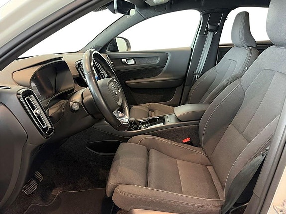 Volvo C40 7 of 26