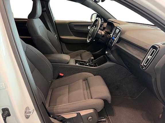 Volvo C40 10 of 26