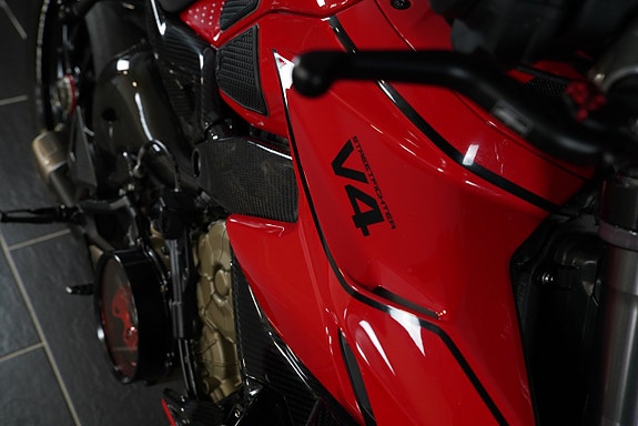 Ducati Streetfighter V4 13 of 28