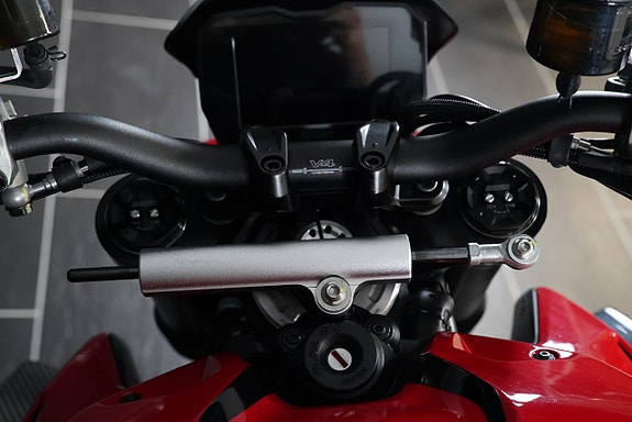 Ducati Streetfighter V4 27 of 28