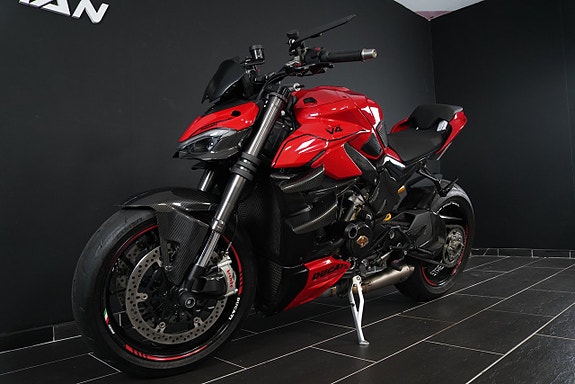 Ducati Streetfighter V4 6 of 28