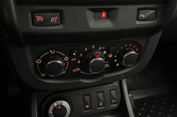 Dacia Duster 17 of 22
