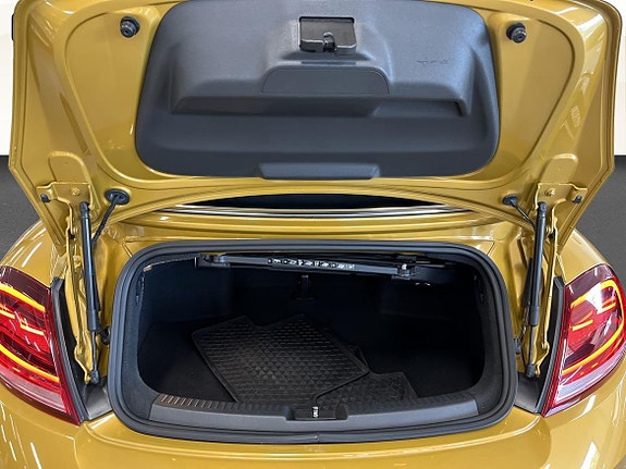 Volkswagen Beetle 12 of 22