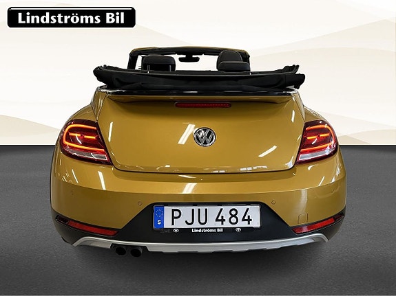 Volkswagen Beetle 7 of 22