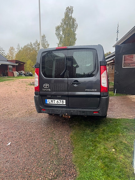 Toyota Proace 2 of 13