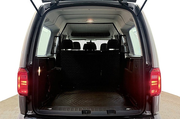 Volkswagen Caddy Maxi 12 of 25