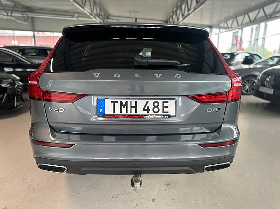 Volvo V60 Cross Country 12 of 30