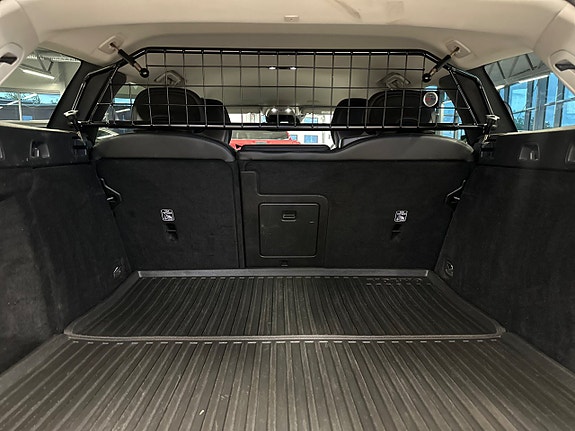 Volvo V60 Cross Country 28 of 30