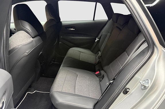 Toyota Corolla 14 of 20