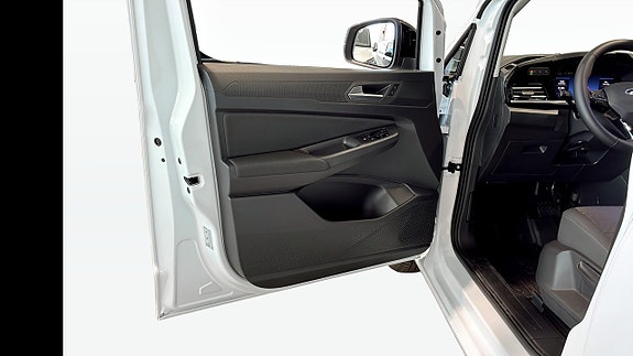 Ford Transit Connect 11 of 12