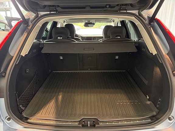 Volvo XC60 6 of 24